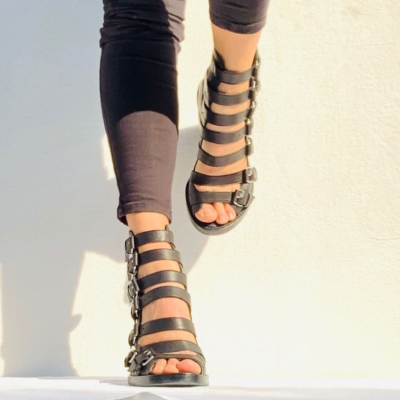 Ann Demuelemeester Black Buckle Blanche Boot 9 - Picture 13 of 15